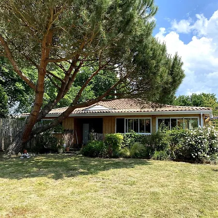 Maison Bois Flotte 度假居