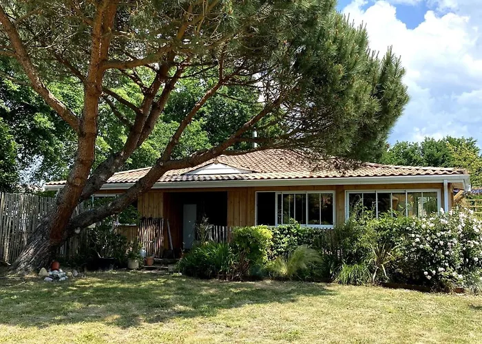 Maison Bois Flotte Tatil Evi